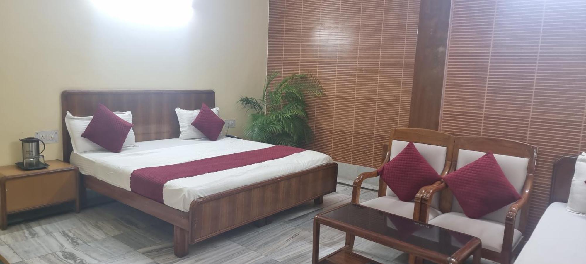 Hotel Har Ki Pauri By Around Stays Haridwār Exterior foto