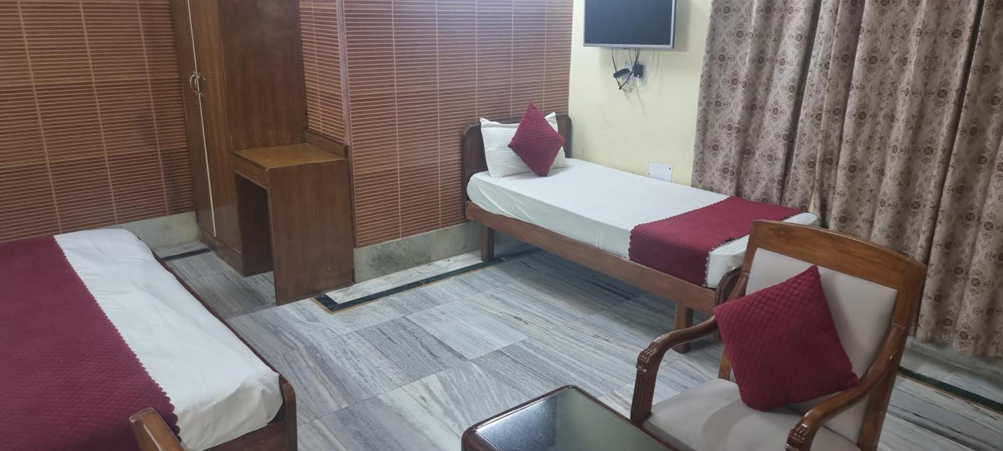 Hotel Har Ki Pauri By Around Stays Haridwār Exterior foto