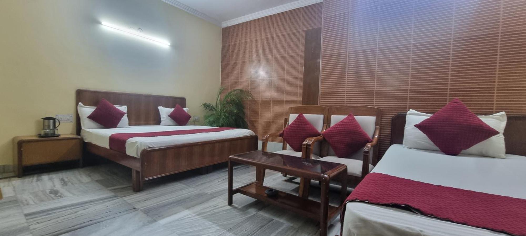 Hotel Har Ki Pauri By Around Stays Haridwār Exterior foto