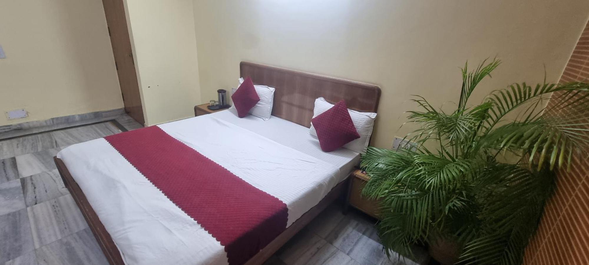 Hotel Har Ki Pauri By Around Stays Haridwār Exterior foto